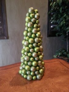 #HeidiPowell #ChristmasCrafts #DecorativeTrees