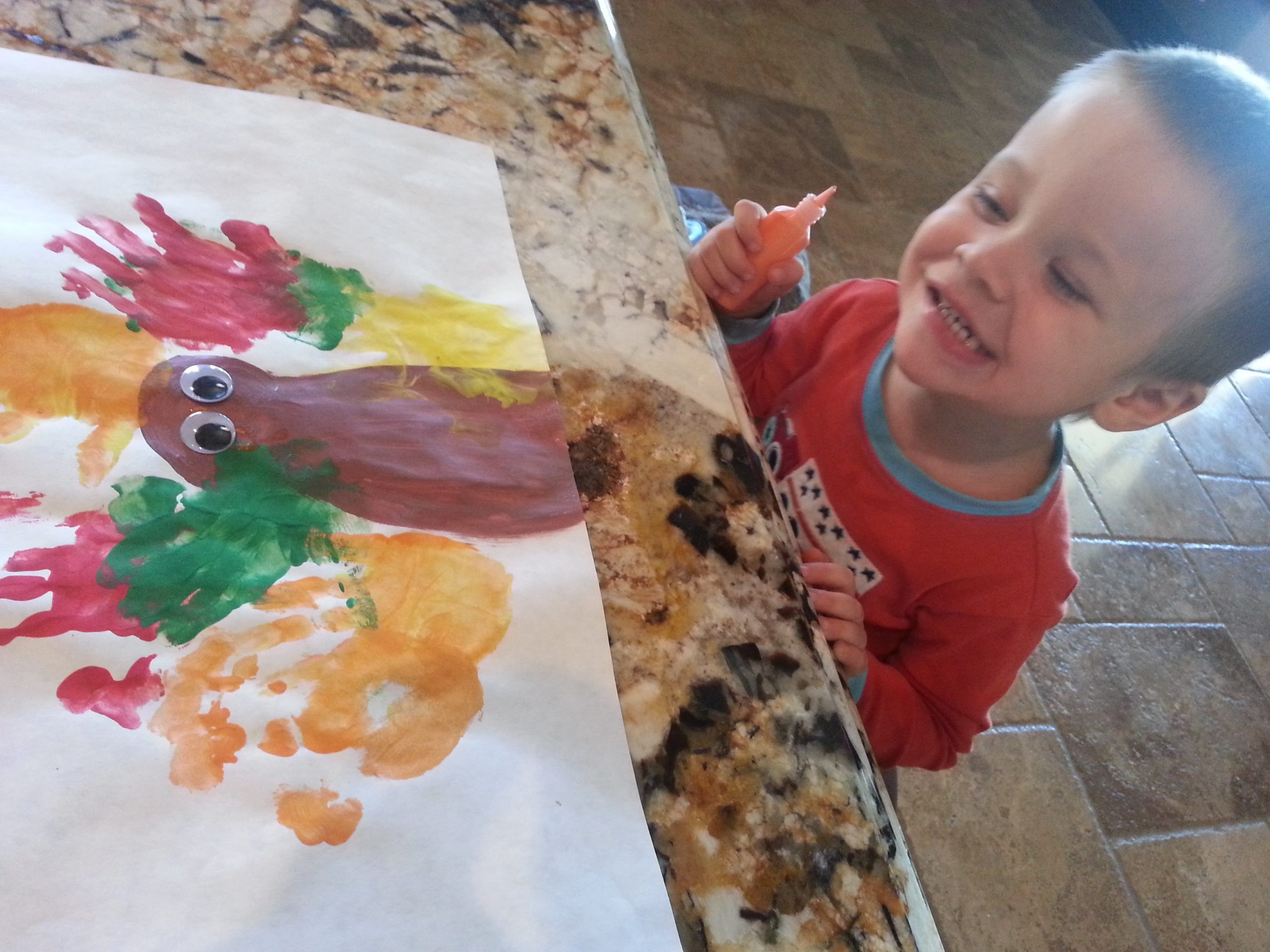 #Cash's Thanksgiving #TurkeyCraft #fortoddlers #PowellPack