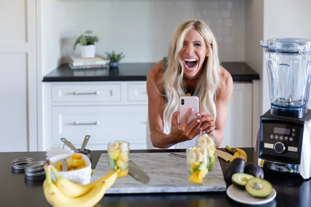 https://heidipowell.net/wp-content/uploads/2019/05/HP-Vitamix-39-e1557793851706.jpg.webp