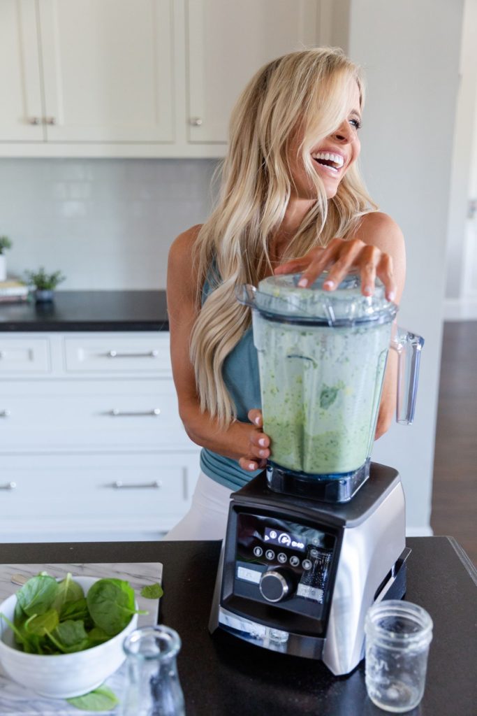 https://heidipowell.net/wp-content/uploads/2019/05/HP-Vitamix-56-683x1024.jpg