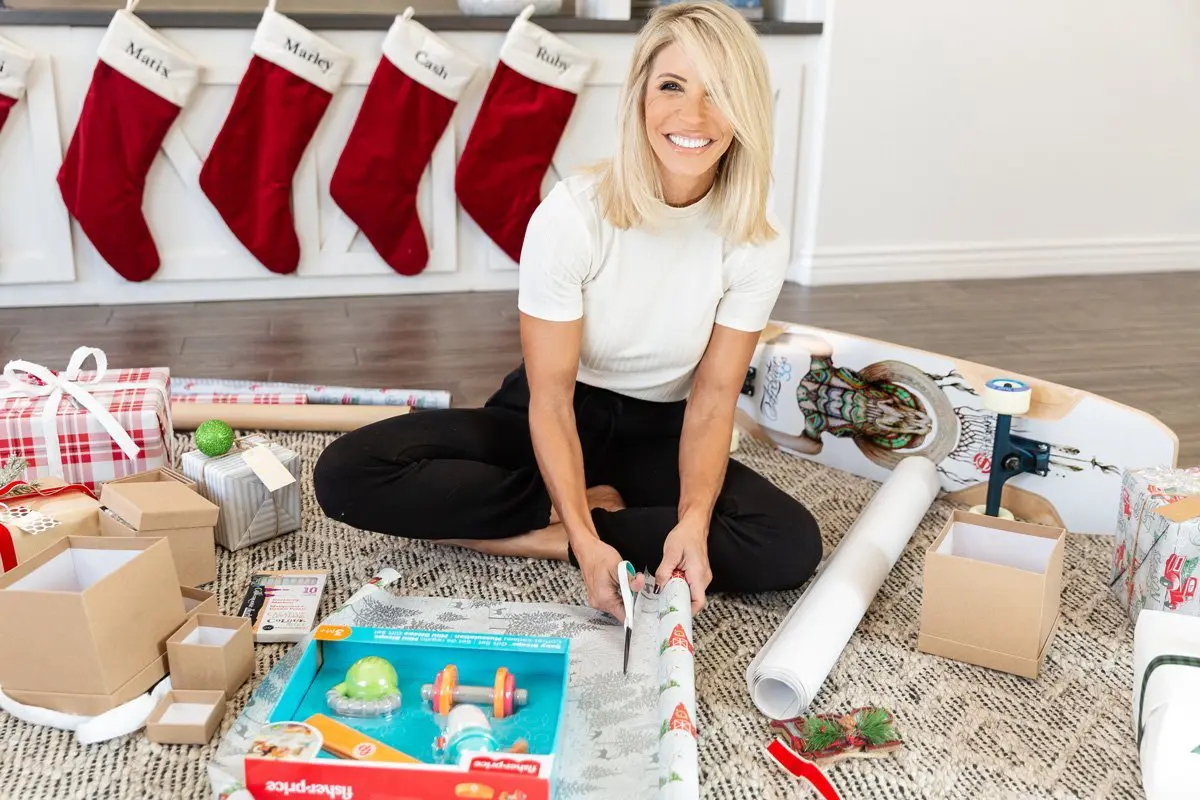 Fit Mom Christmas Gift Guide: Unique gifts for the moms that love to workout  : Eryn Whalen Online